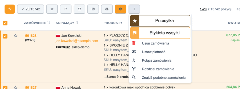Widok akcji zbiorczych w Easyitem OMS umożliwiający zaznaczenie wielu zamówień i wykonanie akcji na wszystkich jednocześnie — zmiana statusu, generowanie faktur, wysyłka e-maili, tworzenie przesyłek.